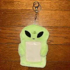 エイリアン 宇宙人 緑 トレカケース