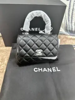 CHANEL ブラック キルティング ショルダーバッグ