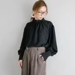☆新商品☆ボリュームスリーブ ブラウスのサムネイル