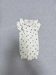 【ベビー/60-70㎝】アイボリー ハート柄ロンパース