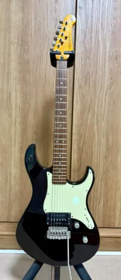 最終値下げBacchus G-CUSTOM M/CB ダンカンピックアップ搭載 - メルカリ