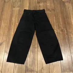 GU ブラックデニム