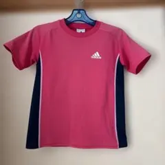 adidasTシャツ　サイズ140