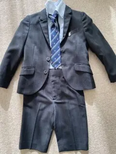 子供用　ダークグレー チェック柄 スーツ 120cm ネクタイ付き