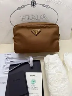 PRADA ブラウン ナイロン ポーチ プラダ