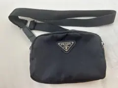 ノベルティ　PRADA ブラック ショルダーバッグ
