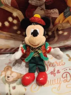 ディズニークリスマス　ぬいぐるみバッジ　ミッキー