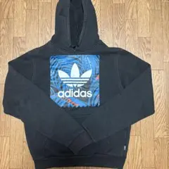 adidas オリジナル　フード付きパーカー　トレーナー