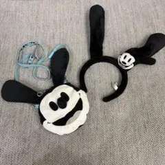 ディズニー　オズワルド　ポーチとカチューシャセット