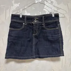 Item thumbnail for item afb1146e-6506-4b9e-8f8e-1186310b3604