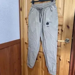 ベージュ　ワークパンツ　Mサイズ