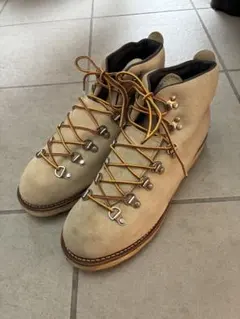 Item thumbnail for item 8e2708ff-a9d8-44be-bb19-8745c665f2fb