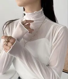 メロウ Tシャツ