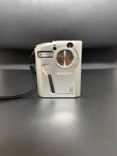 訳あり】FUJIFILM FinePix 4700Z 単3電池駆動 - メルカリ