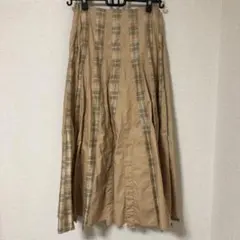 古着　ヴィンテージ　チェックスカート　レトロ　淡色系　昭和レトロ　ベージュ