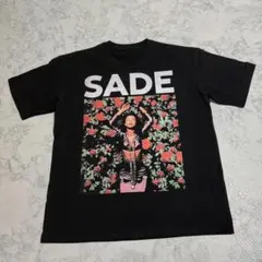 即日発送！大人気 SADE ブラック Tシャツ XL相当