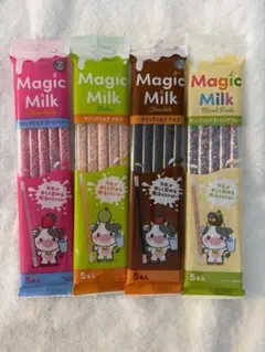 【新品】マジックストロー 4種セット(いちご・チョコ・メロン・フルーツ牛乳嫌いにのサムネイル