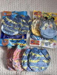 未使用品　水遊び用おむつ Mサイズ 4枚+4枚セット