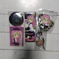 鬼滅の刃一番くじラバスト缶バッジ日輪刀チャーム絵札缶バッジ甘露寺蜜璃5点セット
