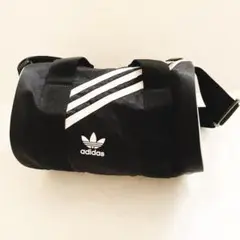 adidas ショルダーバッグ