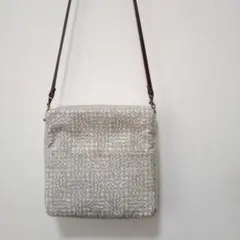 在庫セール☺　リバティ　スリーピング・ローズ　ファスナー　ショルダー