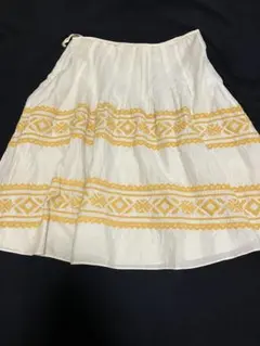 MARNI 刺繍入りフレアスカート 38のサムネイル