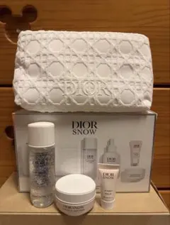 ディオール　スノー　エッセンスコフレ