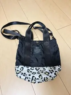 KiU 2WAY ショルダーバッグ レオパード柄
