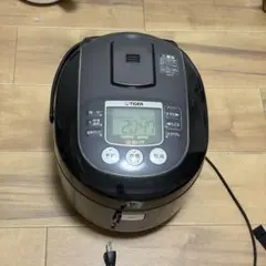 TIGER 土鍋IH 炊飯器 本体のサムネイル