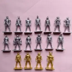 まとめて　大量　仮面ライダー　フィギュア付きチョコスナック