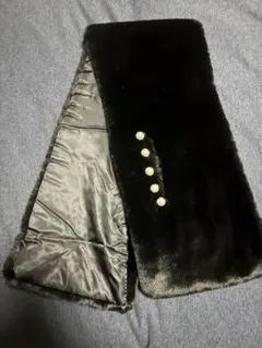 パール付　黒　ムーンバット　フェイクファー ネックウォーマー　マフラー