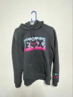 プルオーバー パーカー