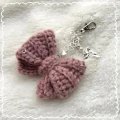 リボンチャーム✨　毛糸　かぎ針編み　キーホルダー　ピンク　ハンドメイド