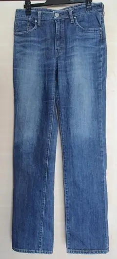 ユニクロ　ナチュラルフィット　ジーンズ　26