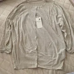 新品　アース　アイボリー カーディガン Fサイズ