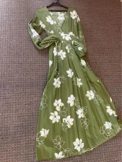 BILLA BONG フラワープリントワンピース