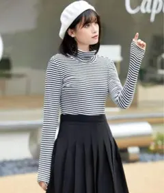 SHEIN ボーダーハイネック