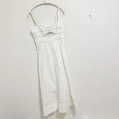 ランダ ステッチデザインカットアウトワンピース