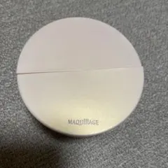 マキアージュドラマティックエッセンスヴェール ルースパウダー　クリア