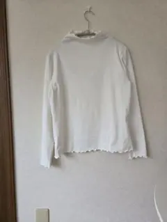 未使用品　カットソー　長袖　フリルネック　メロウ仕立てXL シンプル　ハイネック