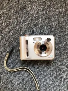 通電確認￼CASIO QV-R40 デジタルカメラ CCD05のサムネイル