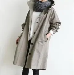 マウンテンパーカー　トレンチコートフード付き