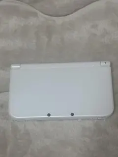 new ニンテンドー3DS LL ホワイト　ジャンク　 充電器あり