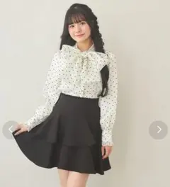 suyunn リボンスカート 黒 Mサイズのサムネイル