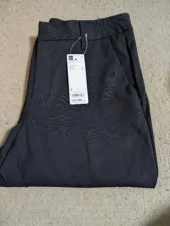 GU ブラック テーパードアンクルパンツ Lサイズ