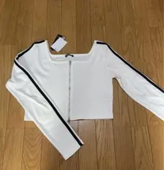 アベイル　しまむら　wego ジップパーカー　ストリート