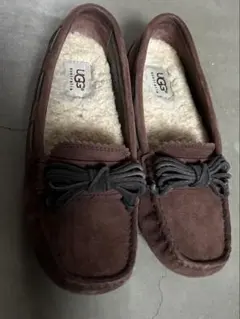 UGGレディースモカシン24cm ブラウン - メルカリ