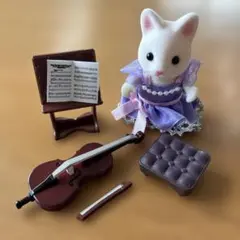 Item thumbnail for item aa474ea6-640e-42fc-b7af-e34098d52461