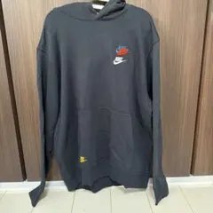 NIKE 스웨트
