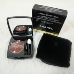 【新品】CHANEL シャネル オンブル エサンシエル 240 ブラン フォーヴ
